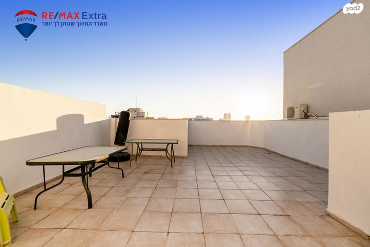 גג/ פנטהאוז, כצנלסון 31, בת ים