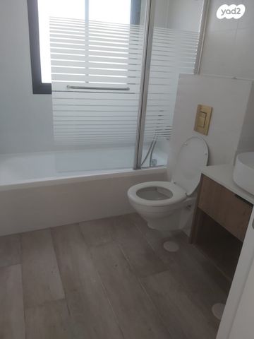 בית פרטי/ קוטג', בנימינה גבעת עדה