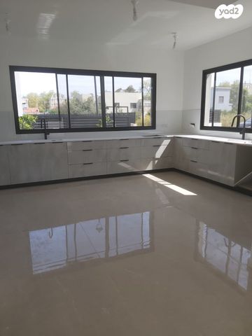 בית פרטי/ קוטג', בנימינה גבעת עדה