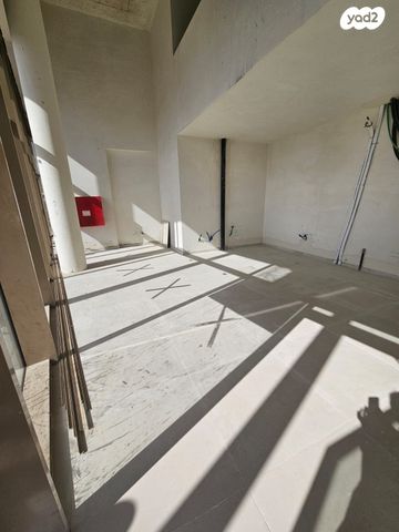 חנויות/ שטח מסחרי, החלוץ, מגדל, אשקלון