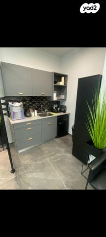 משרדים, מודיעין מכבים רעות