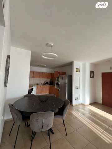 דירה, שדרות טום לנטוס 25, קרית השרון, נתניה