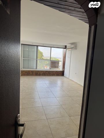 ששת הימים 238