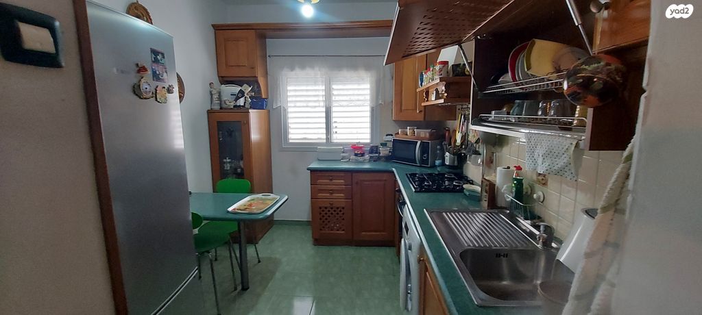 דירה, יחזקאל דנין, לב העיר, בת ים