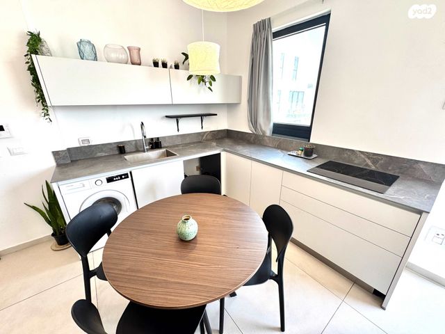 דירה, הרצל 136, גבעת הרצל, אזור המלאכה יפו, תל אביב יפו