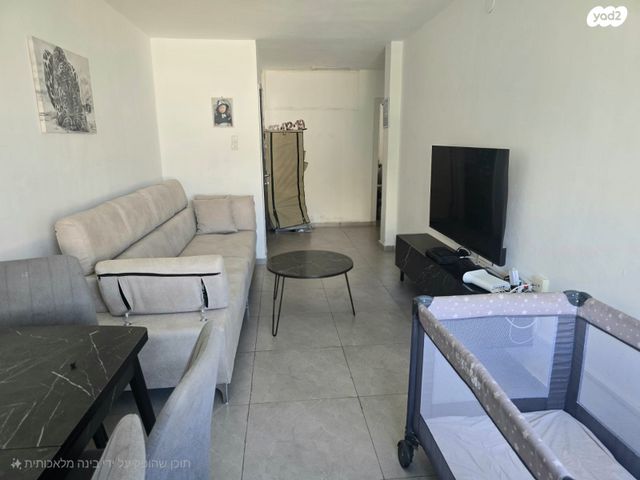 דירה, ארלוזורוב 23, מרכז העיר, קרית אתא