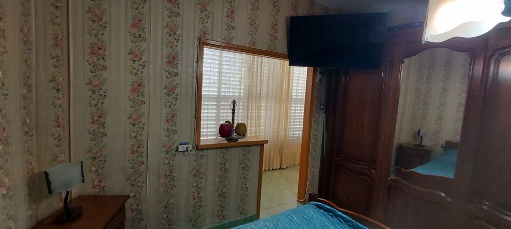 דירה, יחזקאל דנין, לב העיר, בת ים