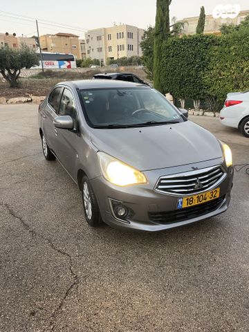 מודעת רכב מיצובישי אטראז'