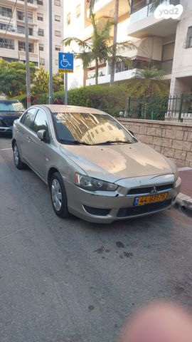 מודעת רכב מיצובישי לנסר