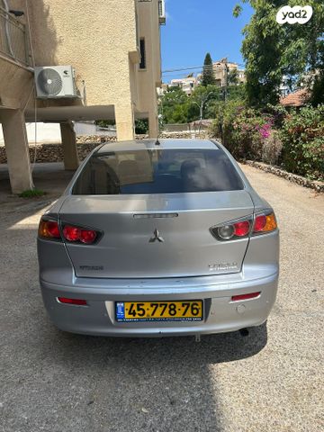 מודעת רכב מיצובישי לנסר