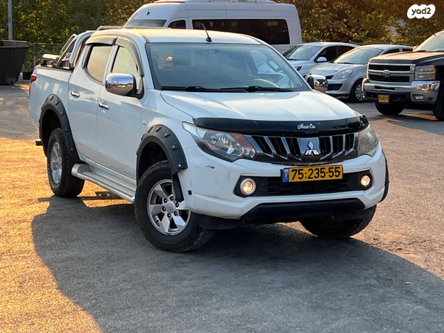 מודעת רכב מיצובישי טרייטון / L200