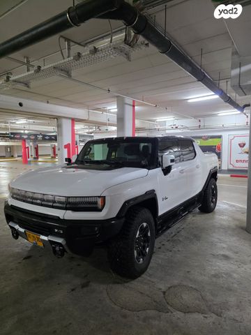 מודעת רכב ג'י.אם.סי האמר EV