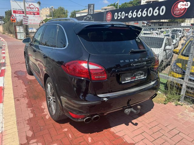 פורשה קאיין