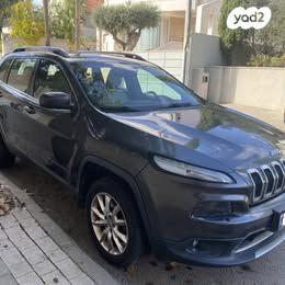 מודעת רכב ג'יפ צ'ירוקי
