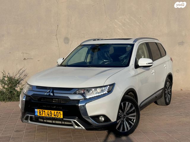 מיצובישי אאוטלנדר