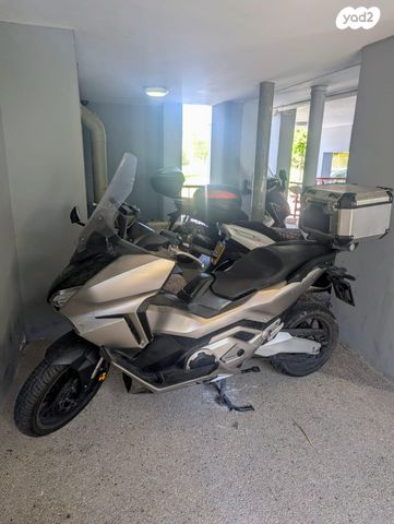 מודעת רכב הונדה פורזה 750
