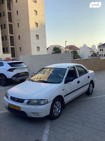מודעת רכב מאזדה 323