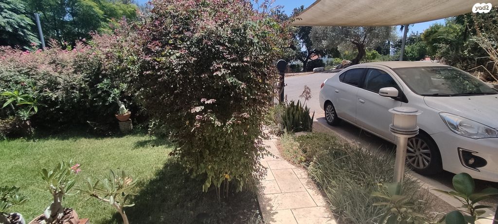 דו משפחתי, גולומב 60, קרית עמל, קרית טבעון