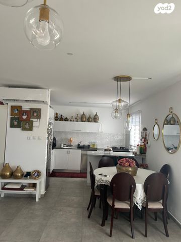 גג/ פנטהאוז, שדרות השיטה 30, קרית מנחם, אופקים