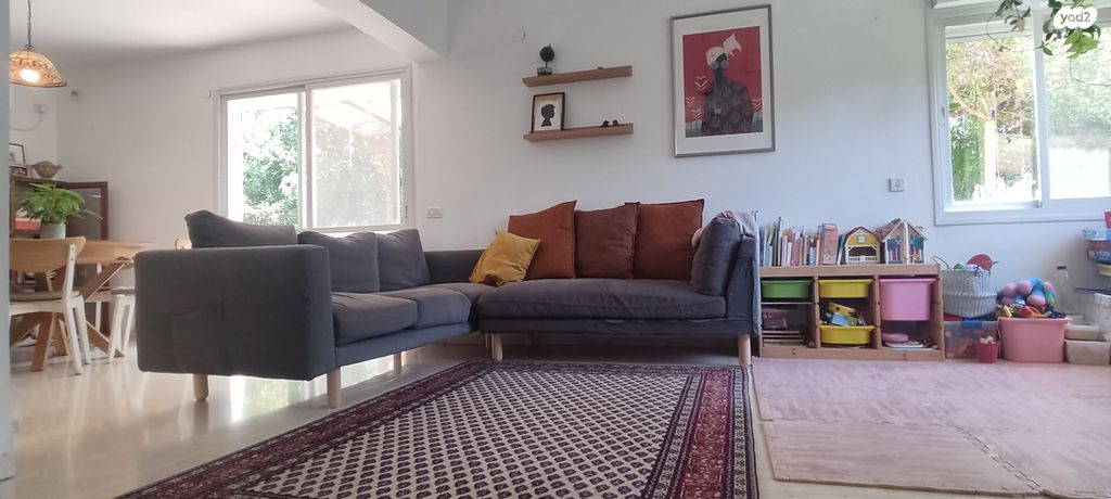 דו משפחתי, גולומב 60, קרית עמל, קרית טבעון