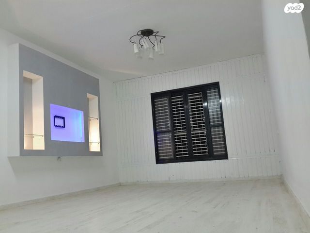 שדרות דוד רזיאל 34