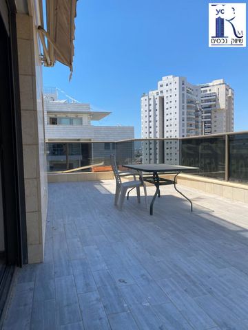 דירה, אהוד מנור, קרית אילון, חולון