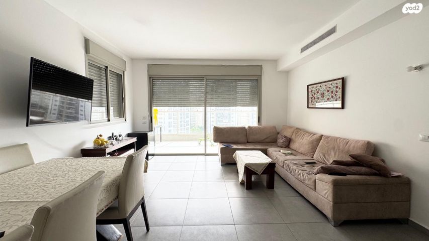 דירה, פרופ' יהודית בירק 4, רחובות המדע, רחובות