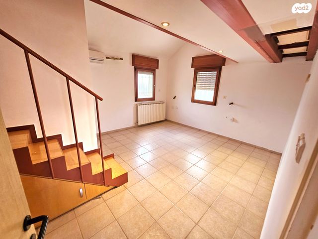 גג/ פנטהאוז, משה קול, בית הכרם, רמת בית הכרם, ירושלים