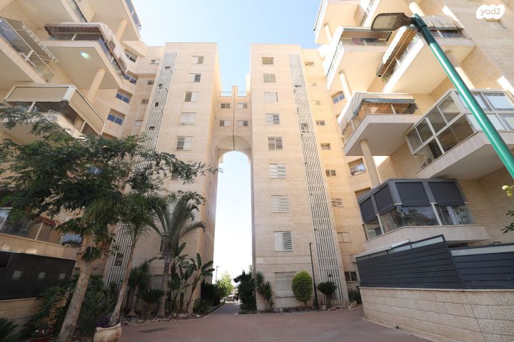 דירה, בר ניסן, נווה זאב, נאות אילן, באר שבע