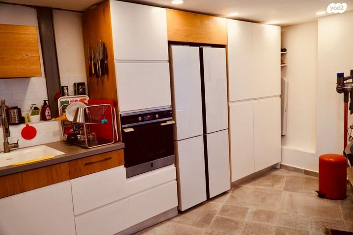 דירת גן, אוז'שקובה, תל אביב יפו