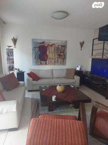 בית פרטי/ קוטג', מבשרת ציון