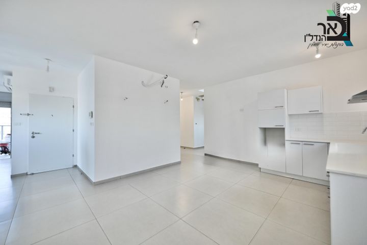 דופלקס, יהודה גורודיסקי 26, אבני חן, רחובות