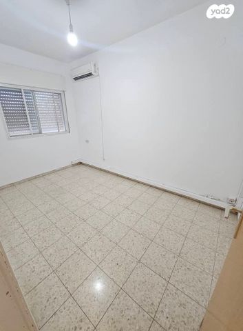 דירה, ז'בוטינסקי 58, עיר, מרכז העיר, נהריה