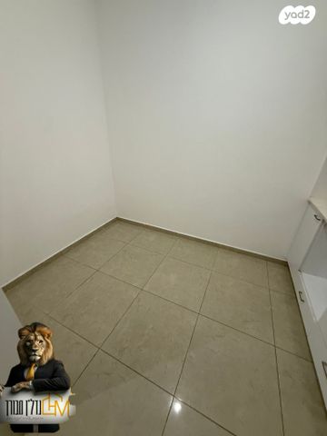 דירה, נתיבות