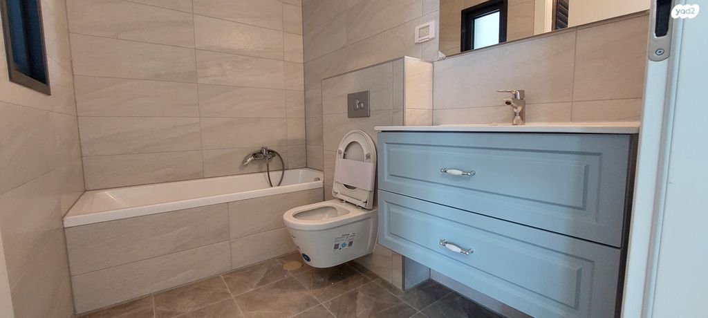 דירה, סוקולוב 12, בת ים