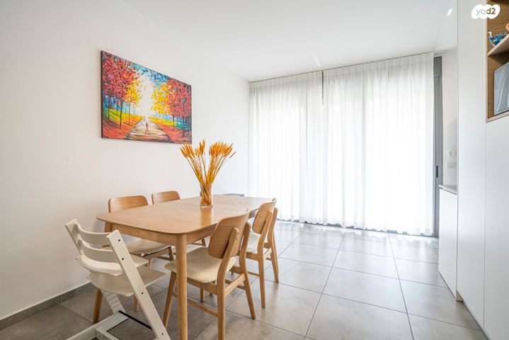 דירה, הוד השרון