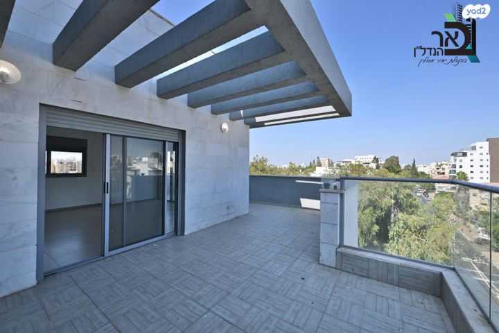 דופלקס, יהודה גורודיסקי 26, אבני חן, רחובות