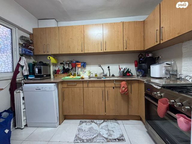 דירה, אלי כהן, רמת הנשיא, בת ים