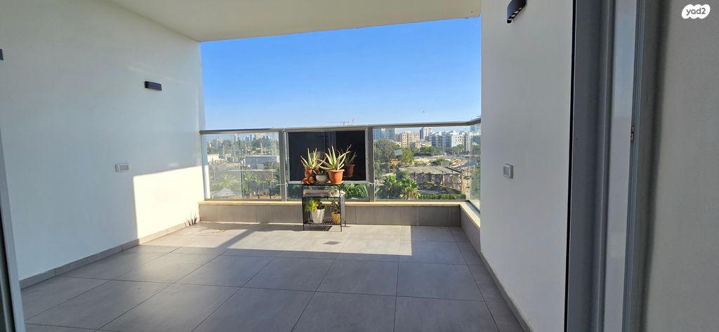 דירה, זלמן שז"ר, נווה עופר, תל כביר, תל אביב יפו