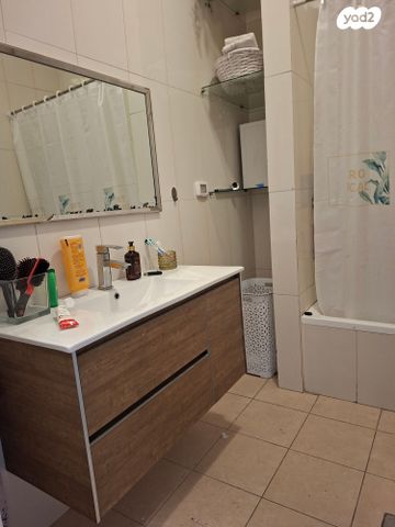 דירת גן, קרן היסוד 11, צפת