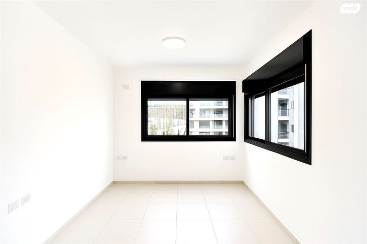 דירה, העיר התחתית, ואדי סאליב, חיפה