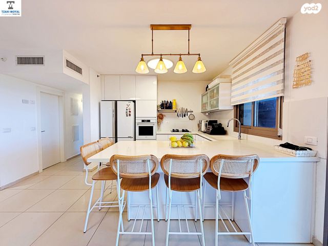 דירה, שושנה דמארי 11, יפה נוף, כפר יונה