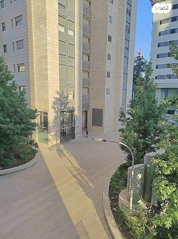 דירה, אהרון אייזנברג, א' / צפון מזרח העיר, רחובות