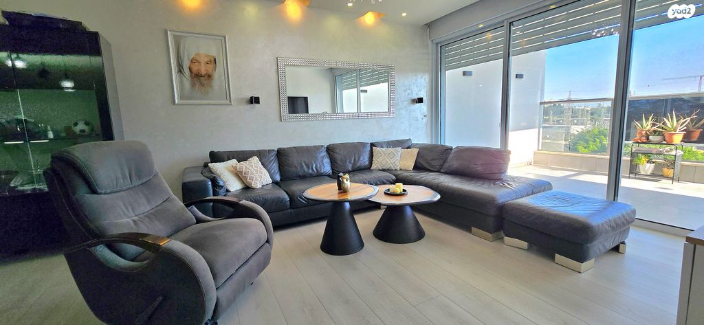 דירה, זלמן שז"ר, נווה עופר, תל כביר, תל אביב יפו