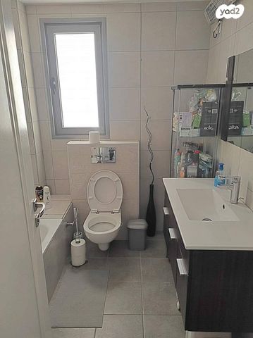 דירה, אהרון אייזנברג, א' / צפון מזרח העיר, רחובות