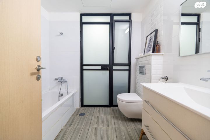 דירה, הרברט סיימון 8, פסגות אפק, ראש העין