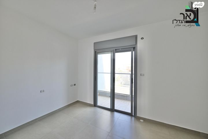 דופלקס, יהודה גורודיסקי 26, אבני חן, רחובות