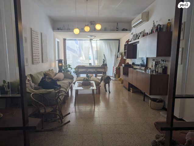 דירה, המתמיד 40, שכונת הראשונים, רמת גן