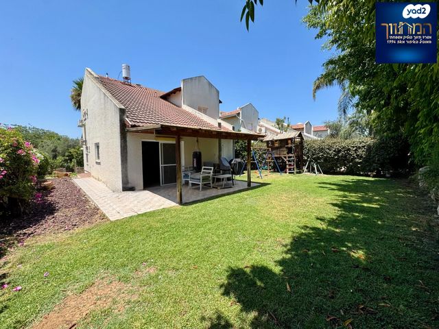 בית פרטי/ קוטג', צור יגאל, כוכב יאיר / צור יגאל