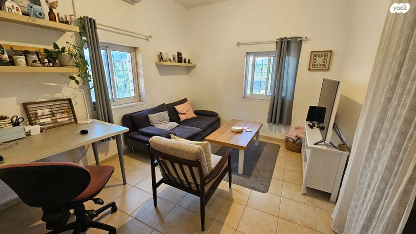 דירה, נחלאות, שערי חסד, ירושלים